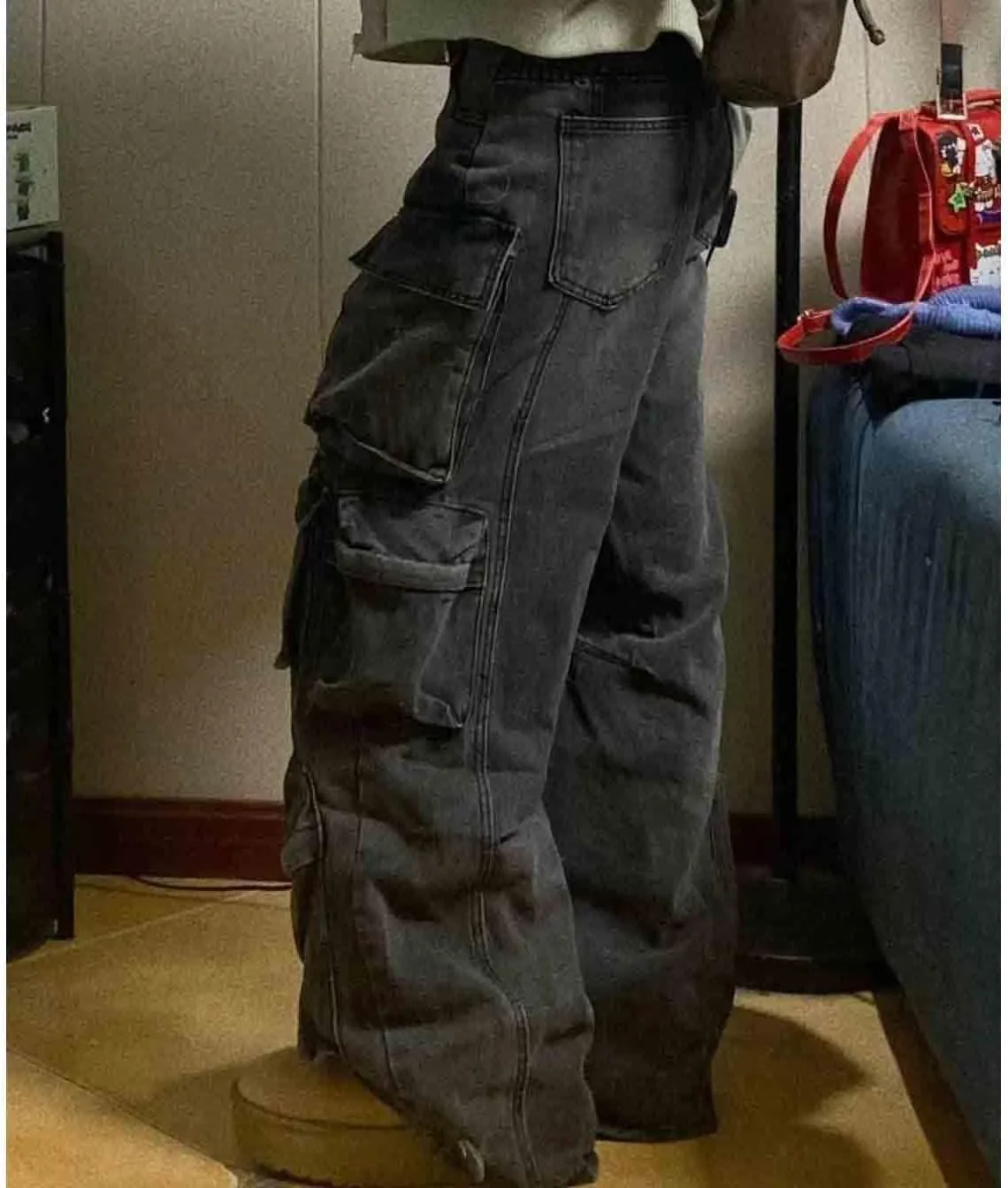 BXCNCKD Women's Baggy Cargo Pants Y2K Clothing Multi-Pocket Relaxed Fit Jeans Grunge Clothes Alt Hip hop