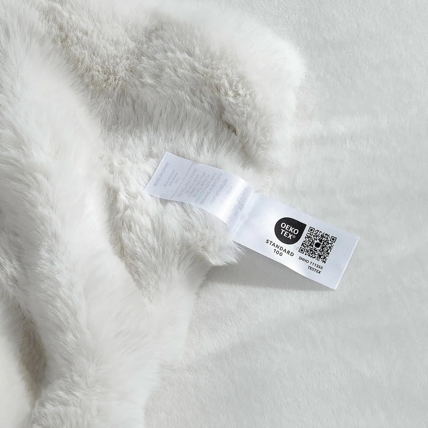 Cozy Bliss Faux Fur Throw Blanket for Couch, Fuzzy Soft Plush Thick Bubble Blanket for Sofa Bedroom Living Room, 60 * 80 Inches Cream White