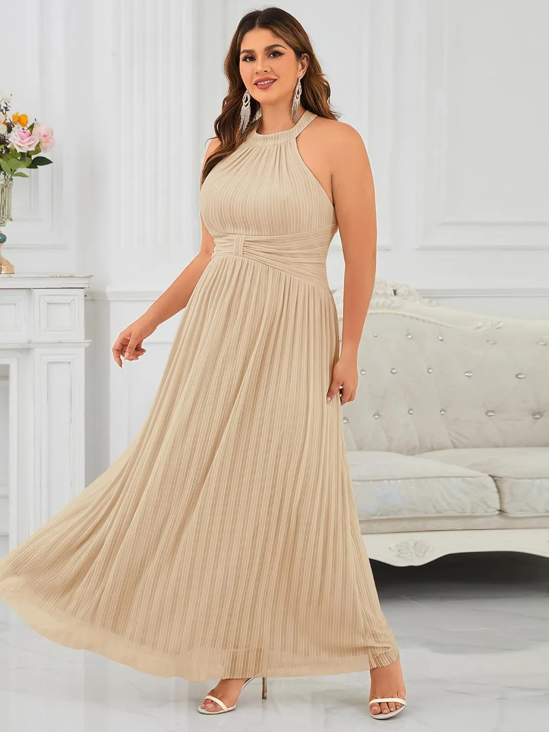 Ever-Pretty Plus Women's Floor Length A-Line Summer Halter Sleeveless Glitter Plus Size Formal Dress Evening Gown
