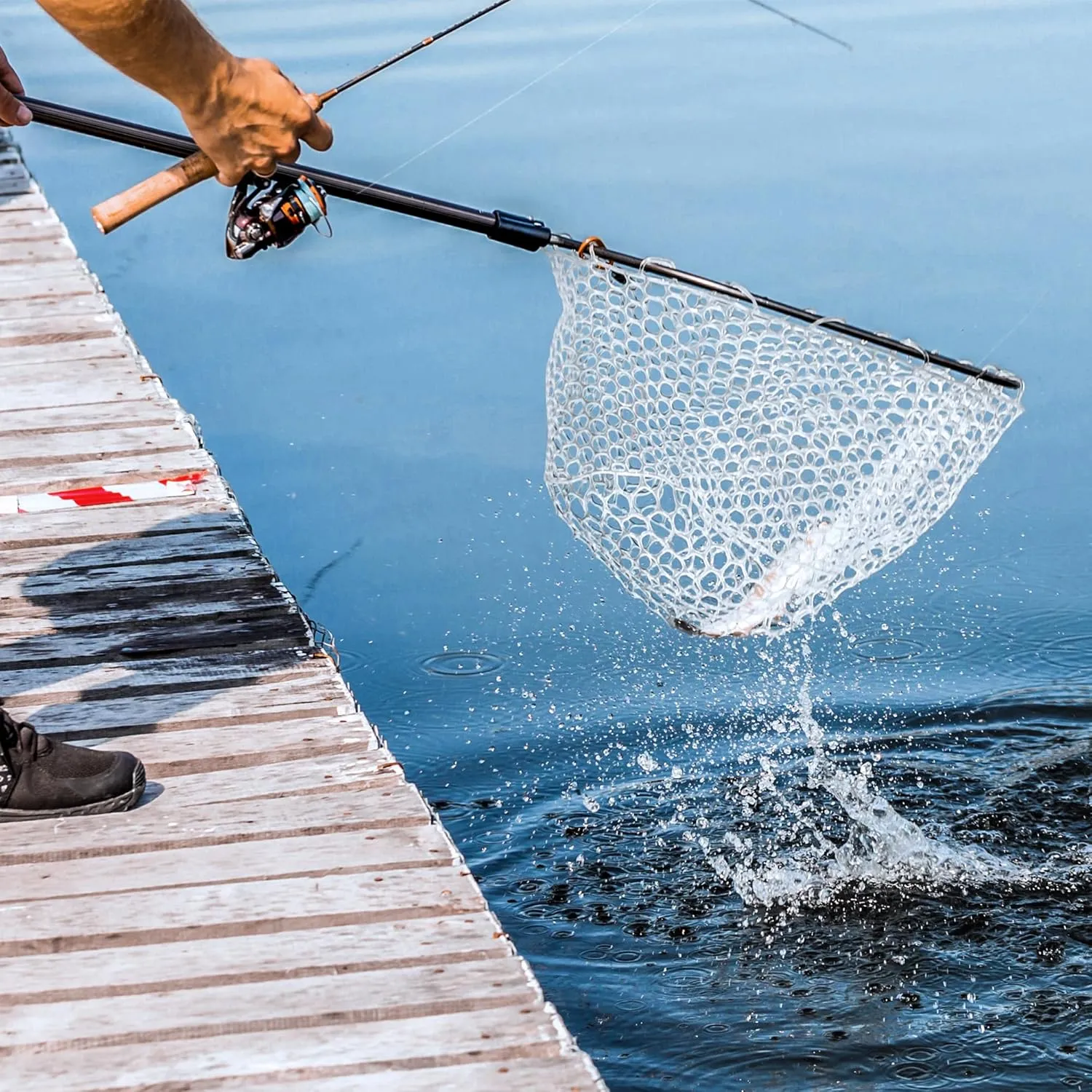 Fishing Net with Extending Telescoping Pole Handle, Durable Silicone Mesh Landing Net for Safe Fish Catching or Releasing