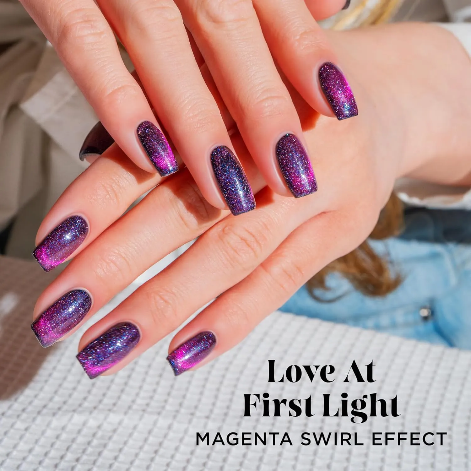 Gelish Aurora Cat Eye Effect Magnet Gel Polish – Reflective Flash Glitter Galaxy, Multi-Dimensional Iridescent Shimmer, Soak-Off, Vegan & Cruelty-Free. (Love At First Light, 15mL)