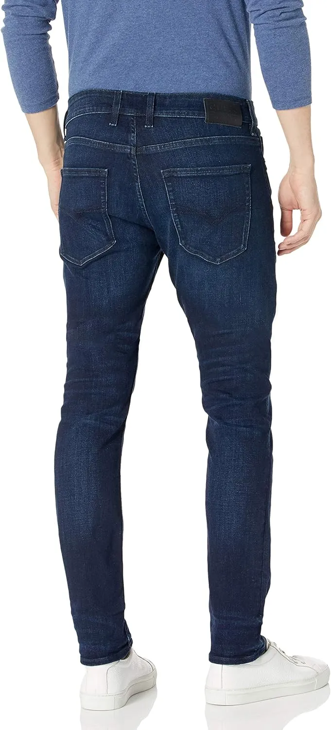 GUESS Men's Mid Rise Slim Fit Tapered Leg Jean