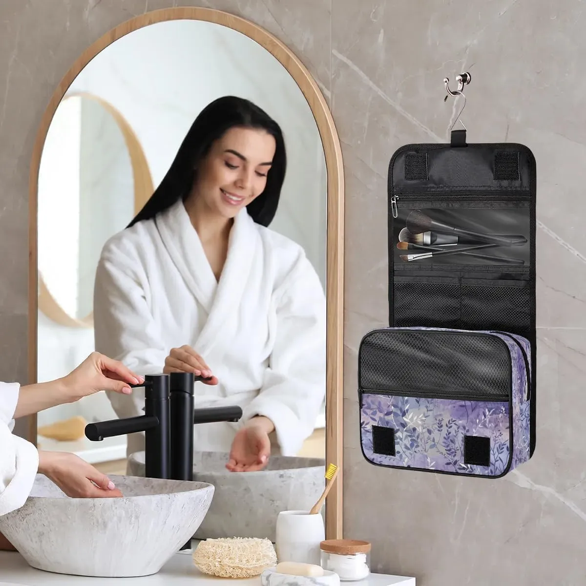 Hanging Travel Toiletry Bag Leaf Print Toiletry Bags with Hanging Hook Portable Cosmetic Bag Makeup Organizer for Travel Business Trip
