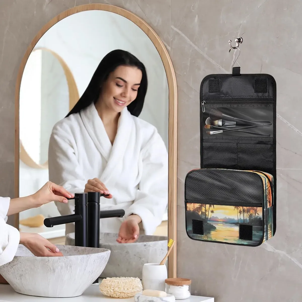 Hanging Travel Toiletry Bag Palm Tree Toiletry Bags with Hanging Hook Portable Cosmetic Bag Makeup Organizer for Travel Business Trip