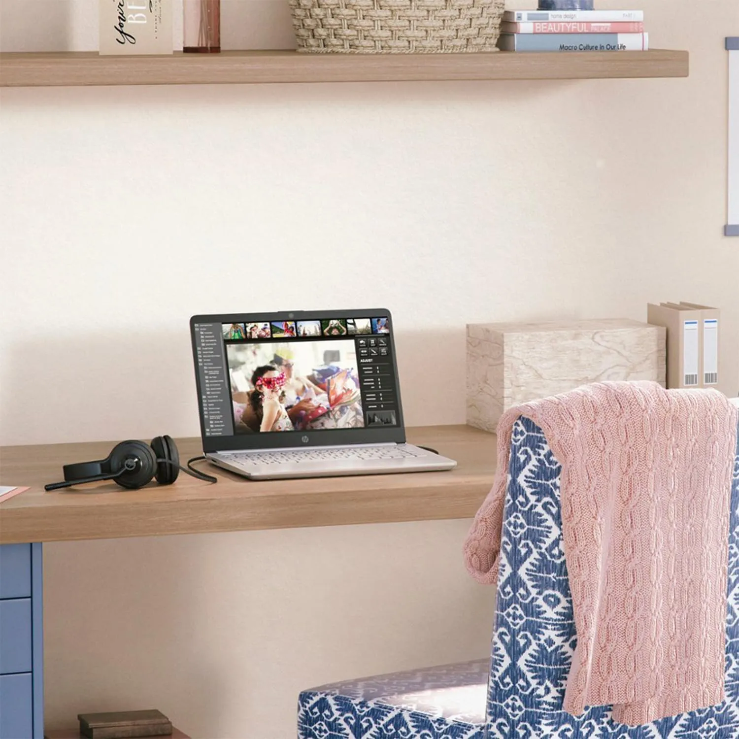 HP 14 Ultrabook • Back to School Limited Edition with Microsoft 365 • Intel 4-Core CPU • 16GB RAM • 1.6TB Storage (128GB OnBoard withHP 512GB P500 Portable SSD   1TB OneDrive) • Natural Silver • Win11