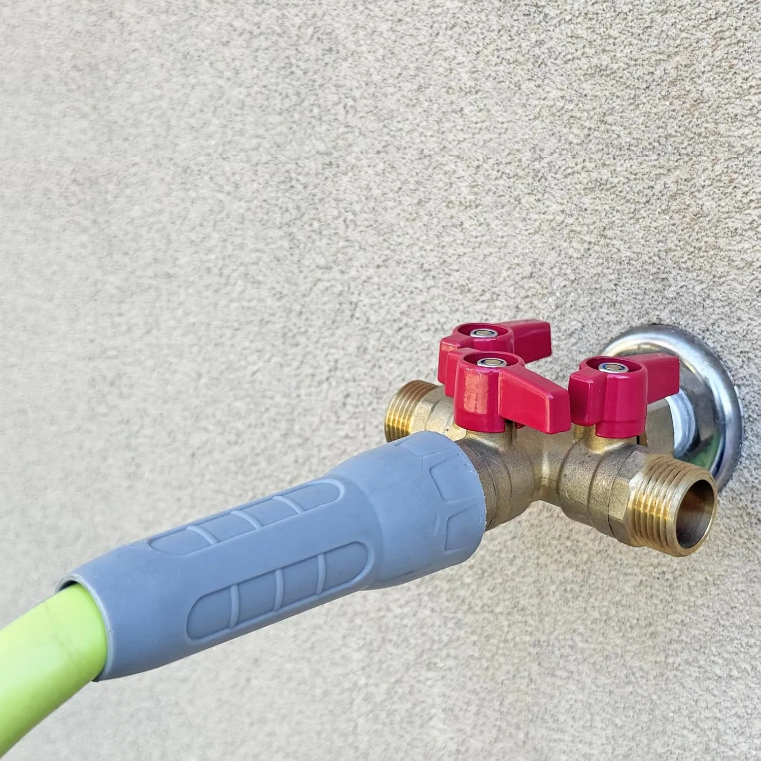 HQMPC Garden Hose Splitter Brass Hose Splitter With Stainless Steel Long Handle Brass Y Valve Water Garden Hose Adapter 3 Way Y Valve 3/4" GHT Thread Red Handle
