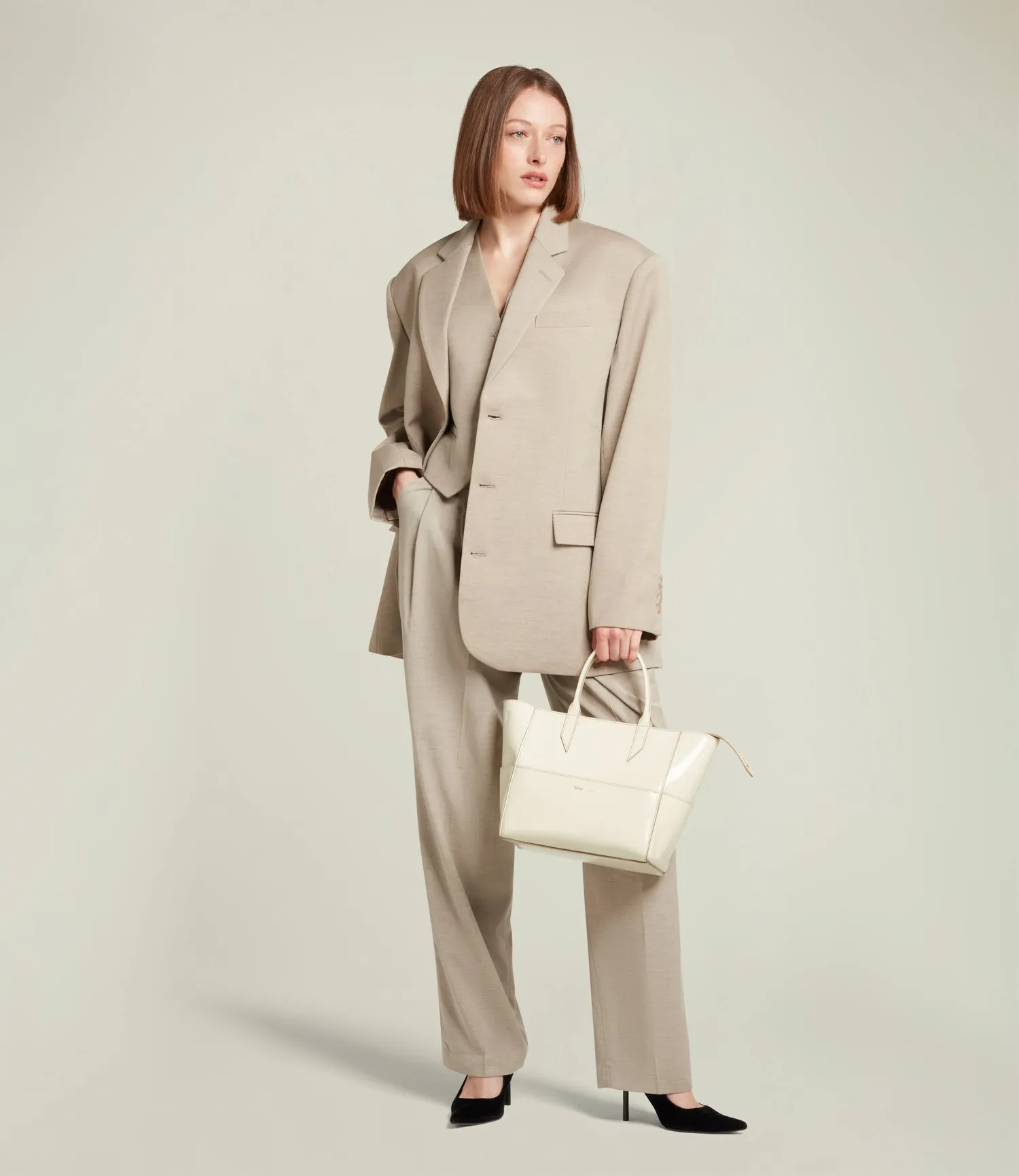 Incognito Crossbody Glossy Calfskin White Sand