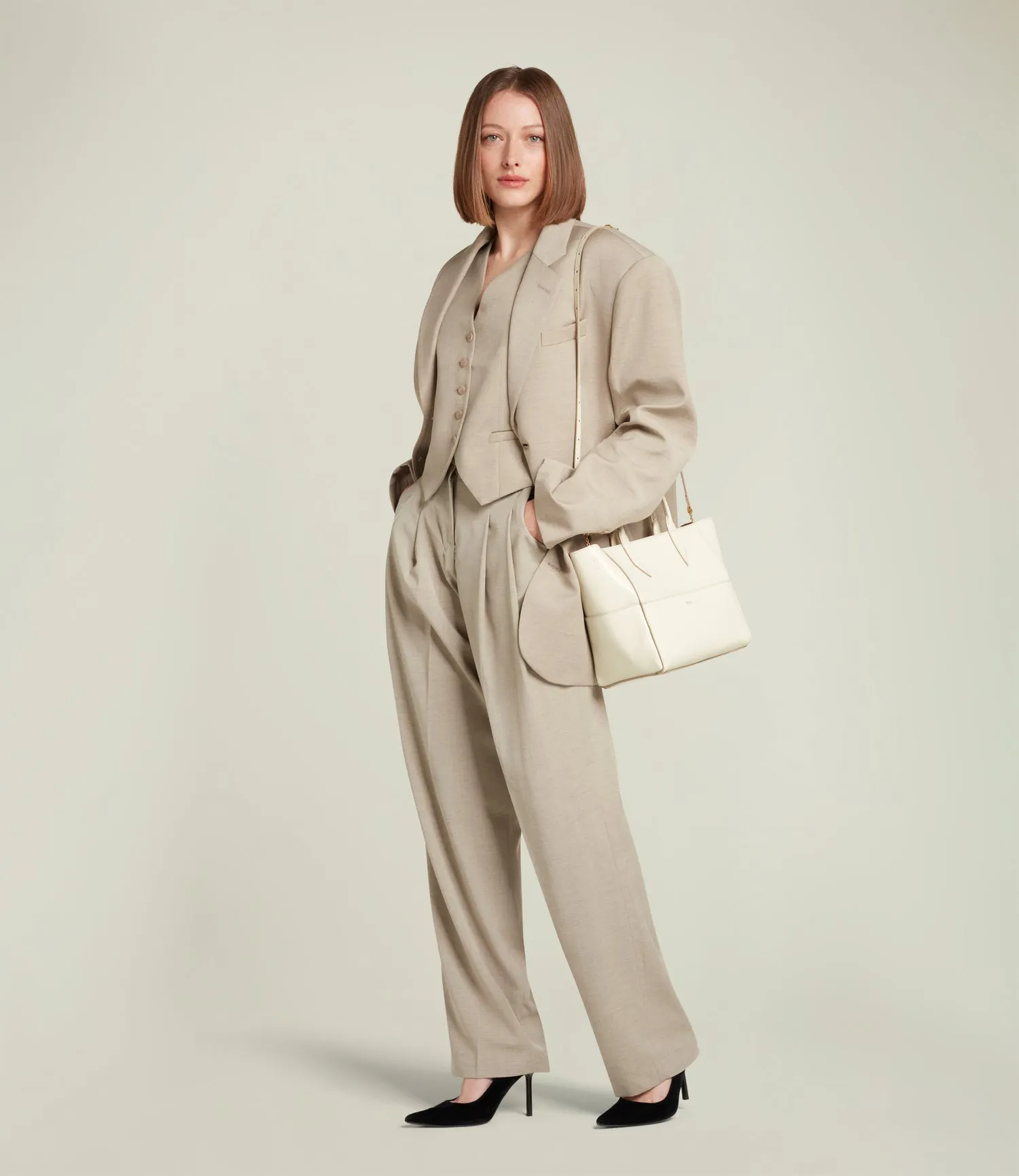 Incognito Crossbody Glossy Calfskin White Sand