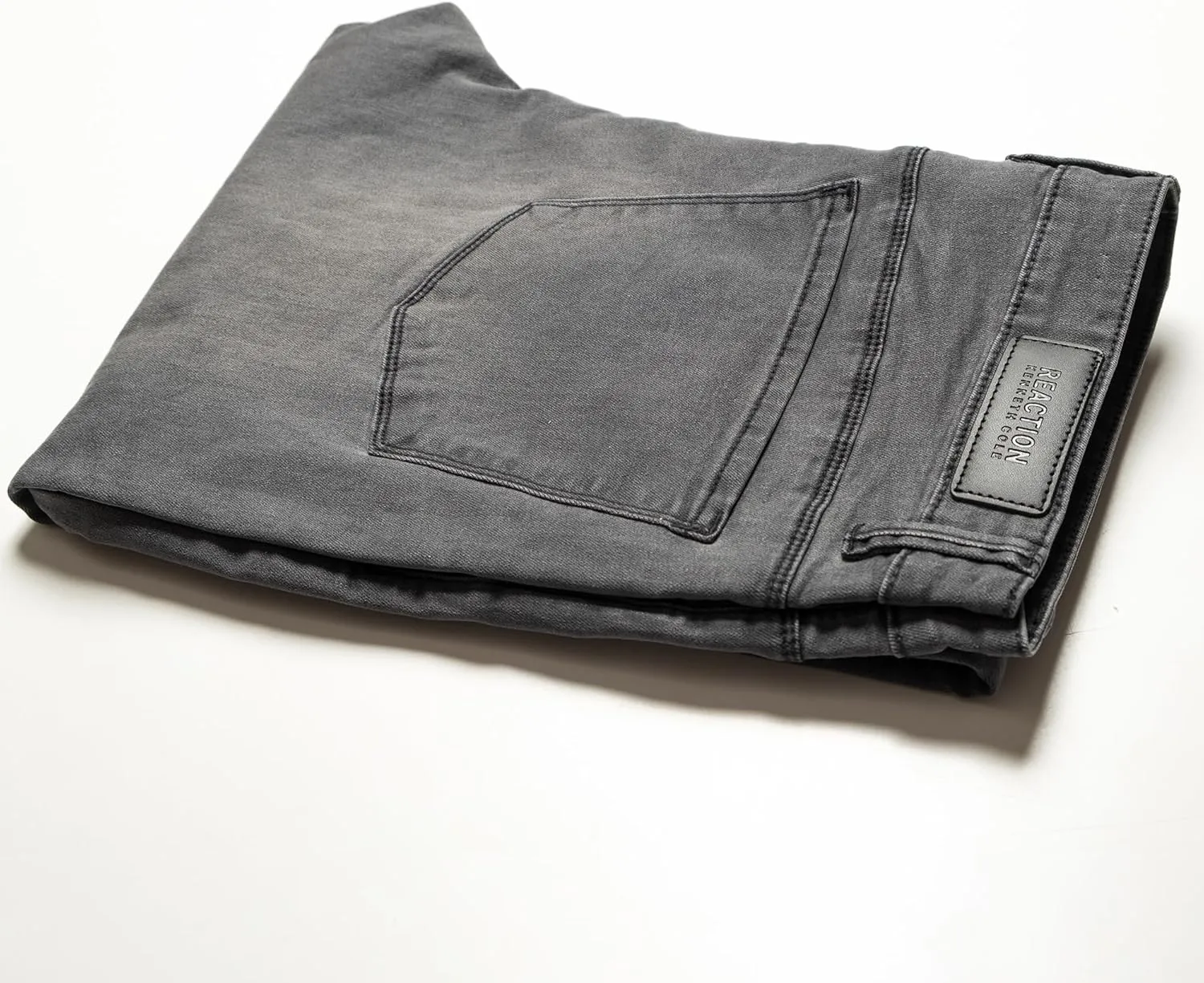 Kenneth Cole REACTION Slim Fit Jeans for Men, 2-Way Stretch Jeans Slim Fit 5-Pocket, Stretch Denim Pants for Men