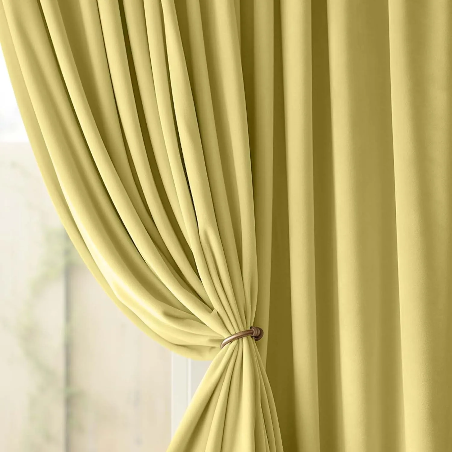 Lazzzy Light Green Velvet Blackout Curtains 84 Inches Long Thermal Insulated Drapes for Bedroom Living Room Darkening Window Treatments Rod Pocket 2 Panels, Citron