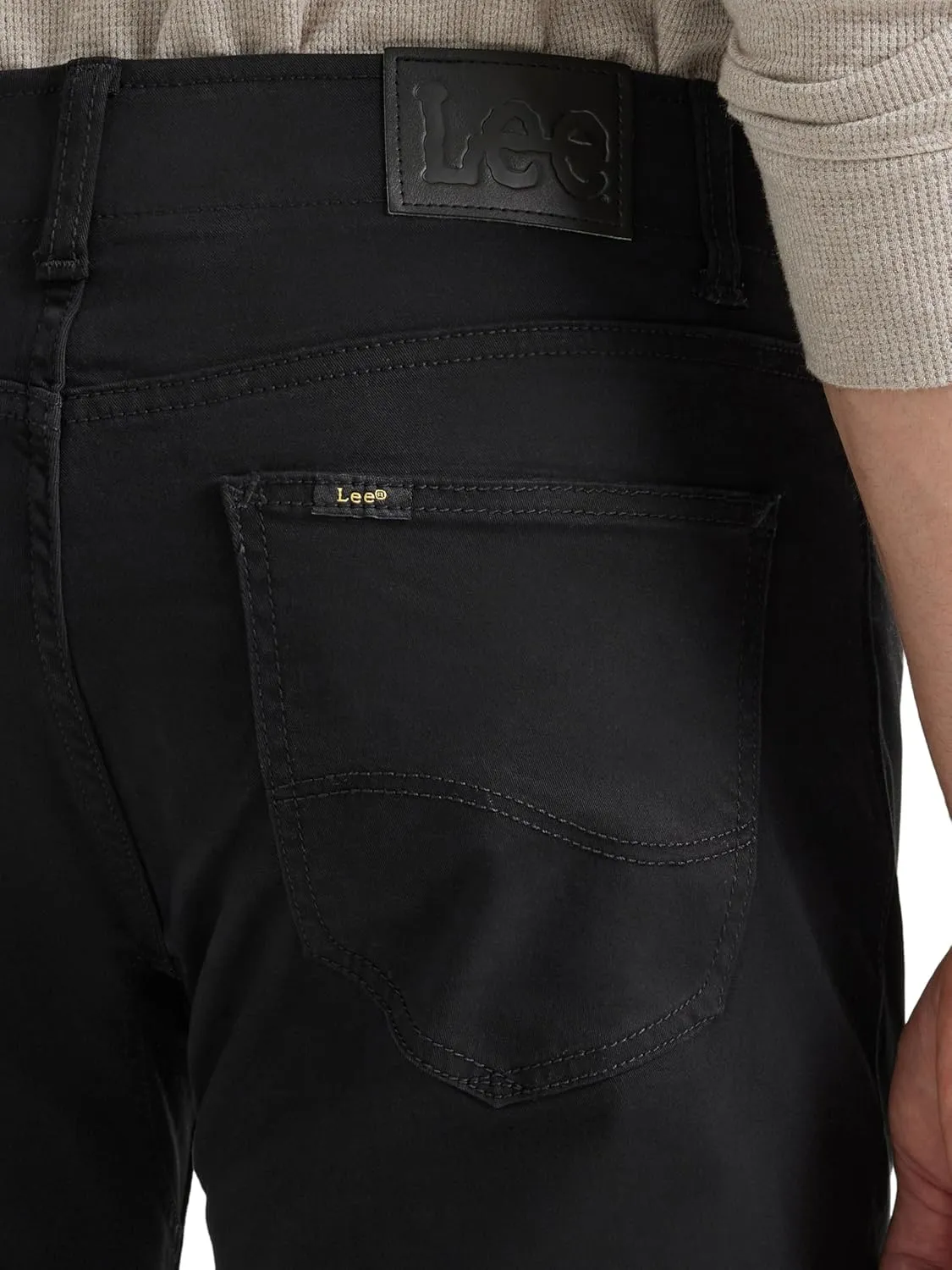 Lee Men's Extreme Motion Straight Taper Jean