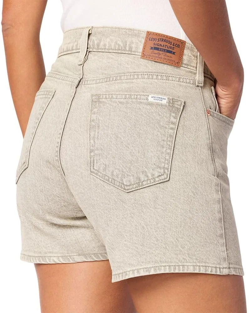 Levi Strauss Signature Gold Women's Heritage Original Mid-Rise 4" Shorts (Available in Plus)