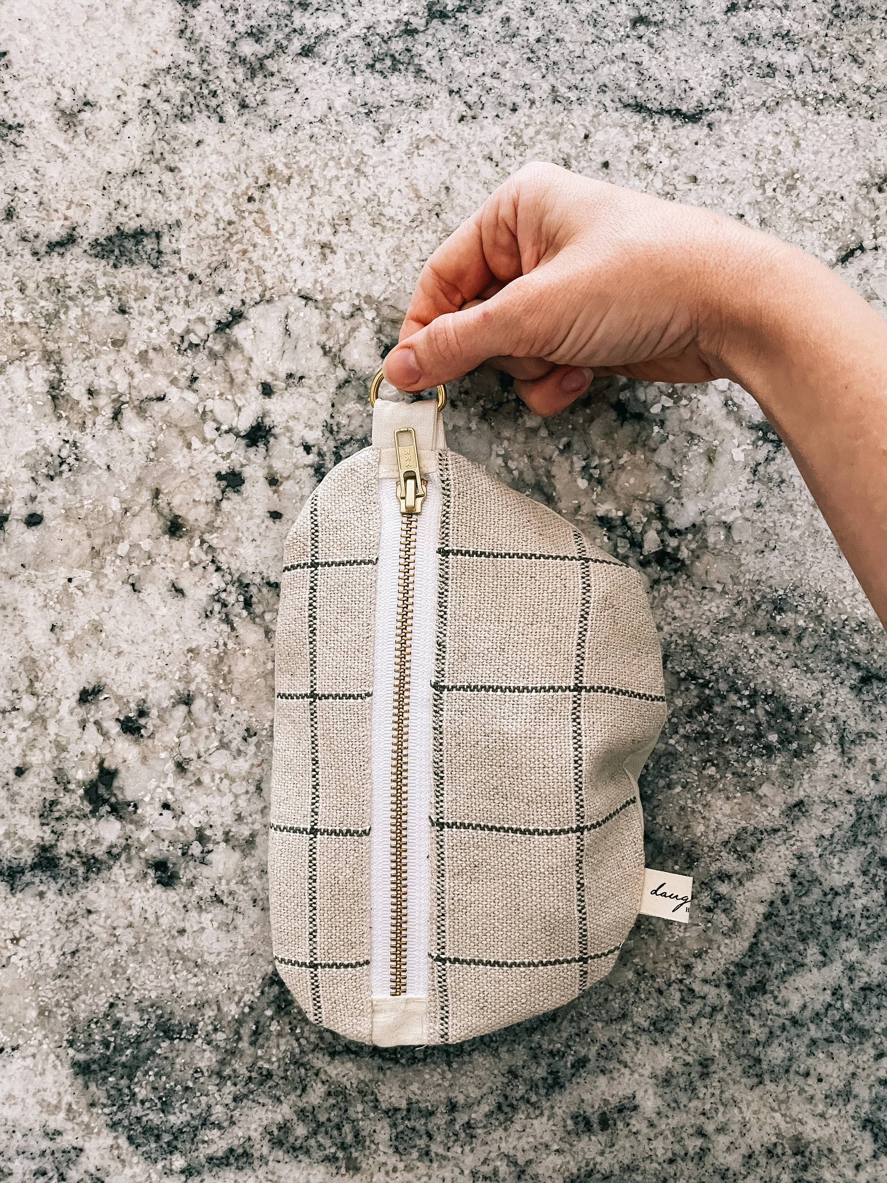 Linen Zipper Pouch