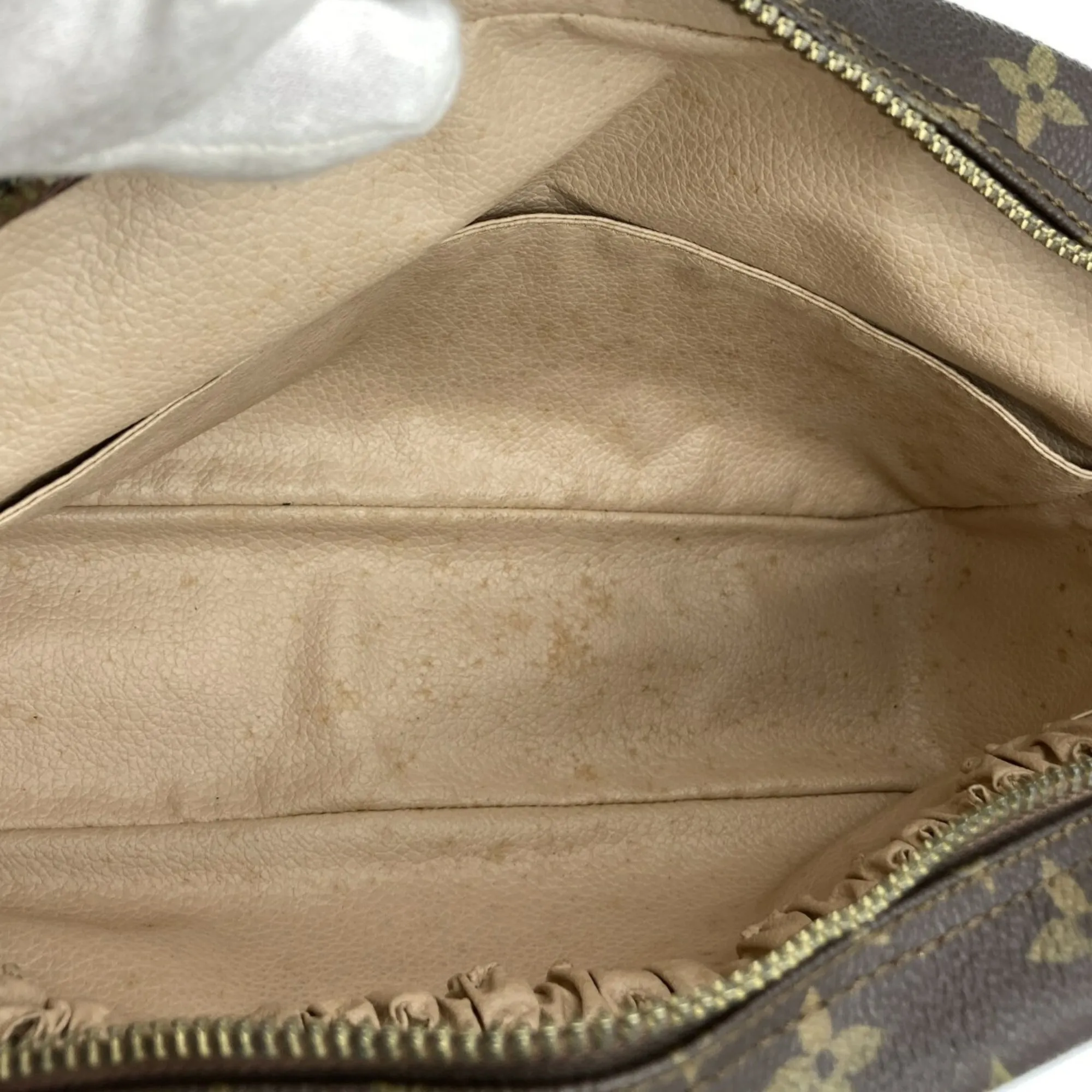 Louis Vuitton Trousse De Toilette  Canvas Clutch Bag ()