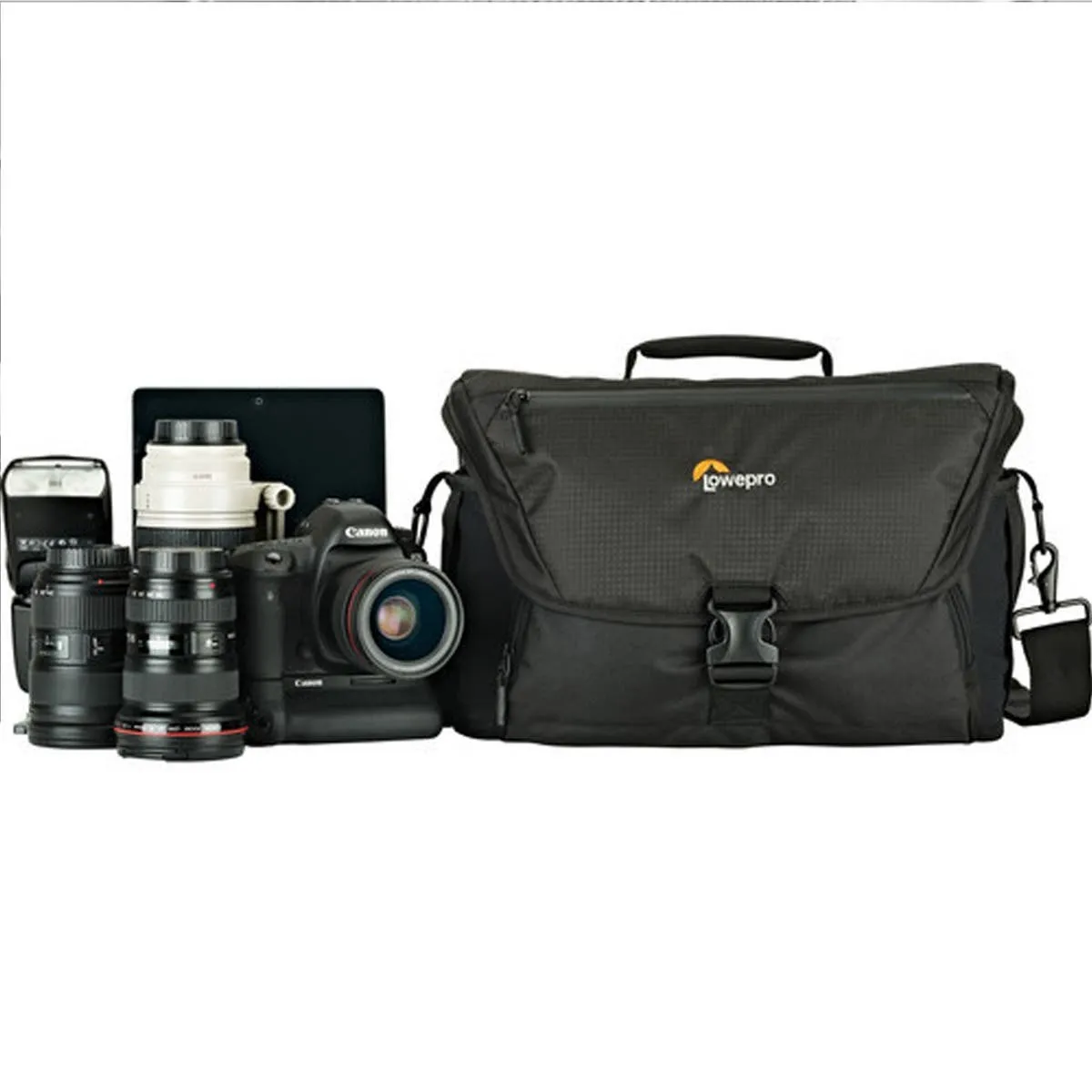 Lowepro Nova 200 AW II Camera Bag (Black) (LP37142-PWW)