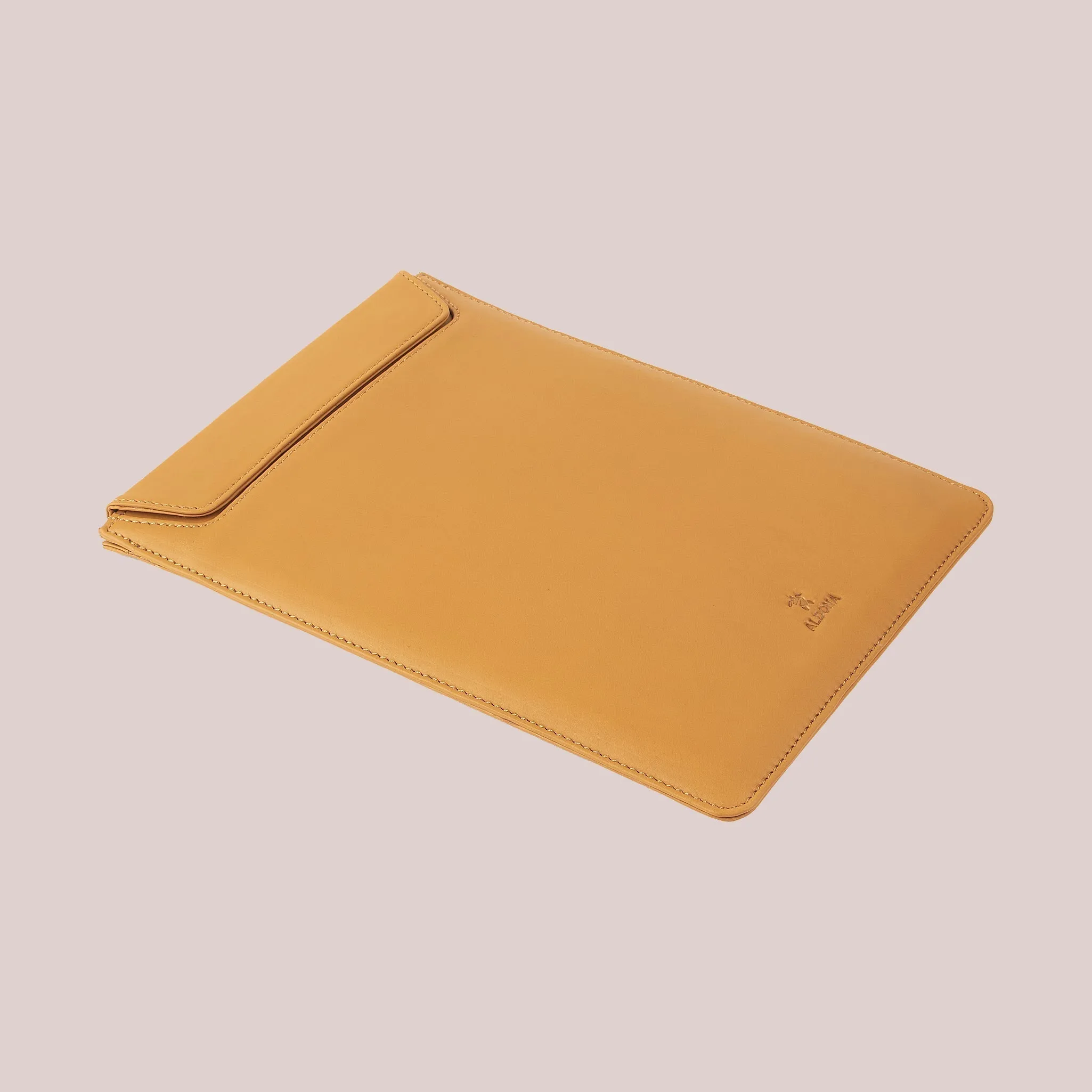 MacBook Air 15 Note sleeve - Vintage Tan