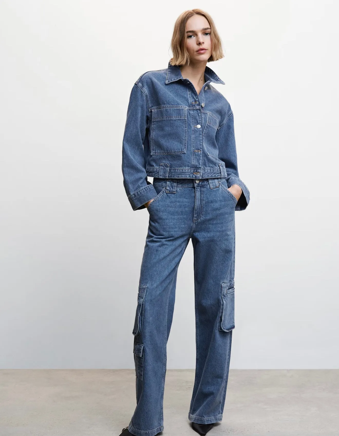 MANGO - MULTI-POCKET CARGO JEANS