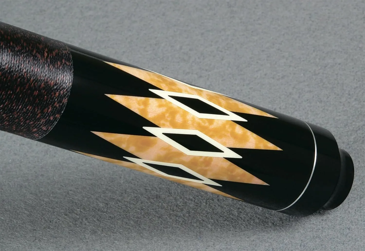 McDermott Lucky L33 Pool Billiard Cue with 1x1 Soft Case