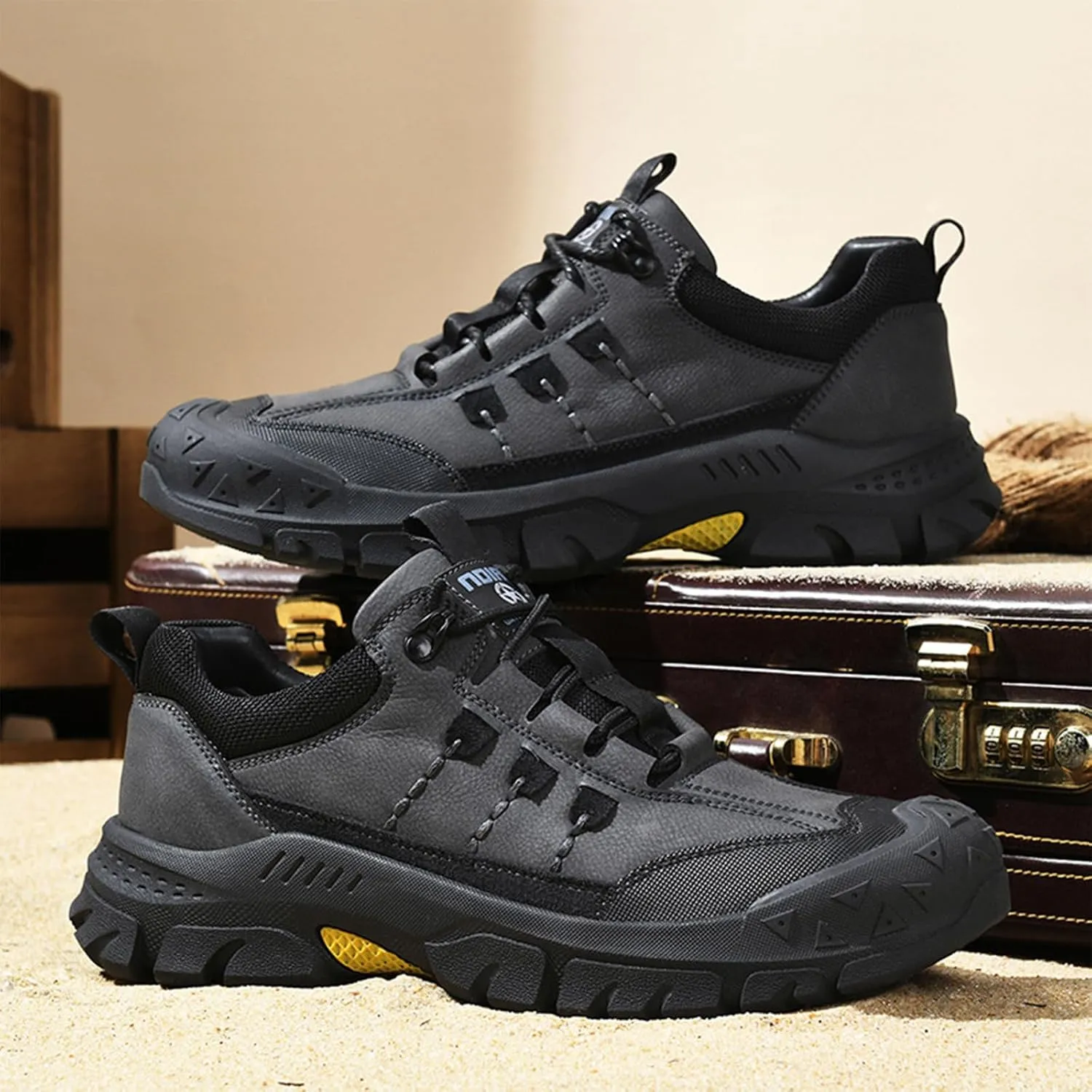 Men's Fashion Hiking Shoes Comfort Platform Anti-Collision Toe Cap Lace-Up Anti-Slip Wear-Resistant Sneakers for Trail Travel Outdoor