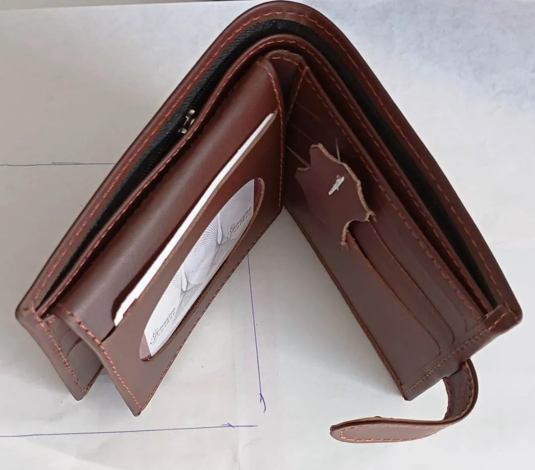 Mens Genuine Leather Wallet/Coin Purse Wallet with Multiple Card Slots - Brown