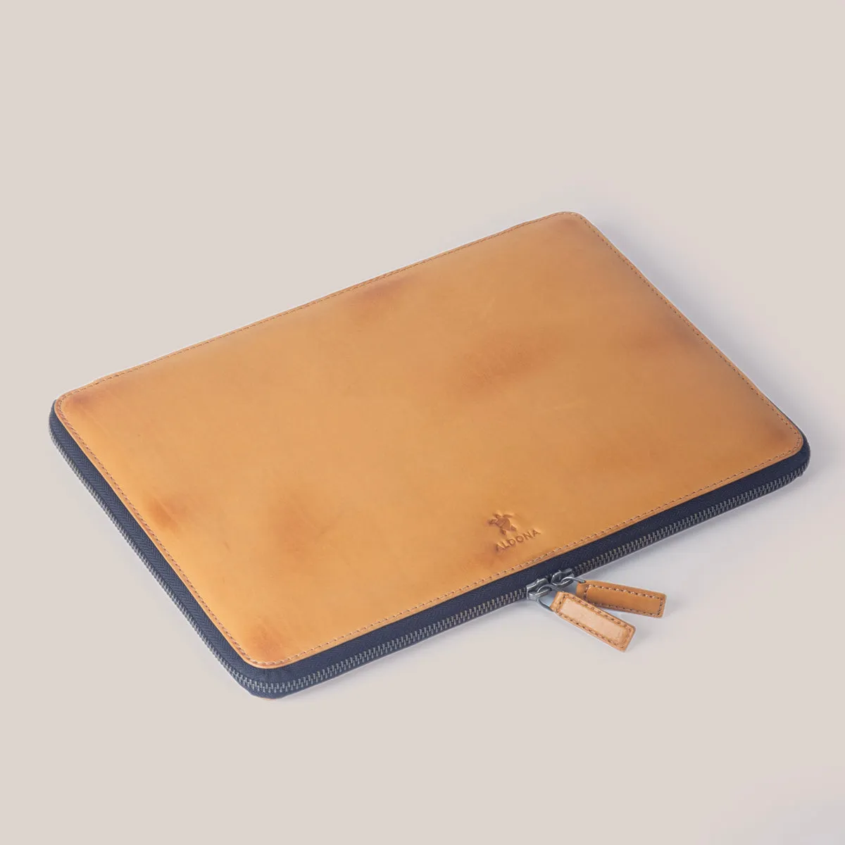 Microsoft Surface Laptop Studio Zippered Laptop Case - Burnt Tobacco