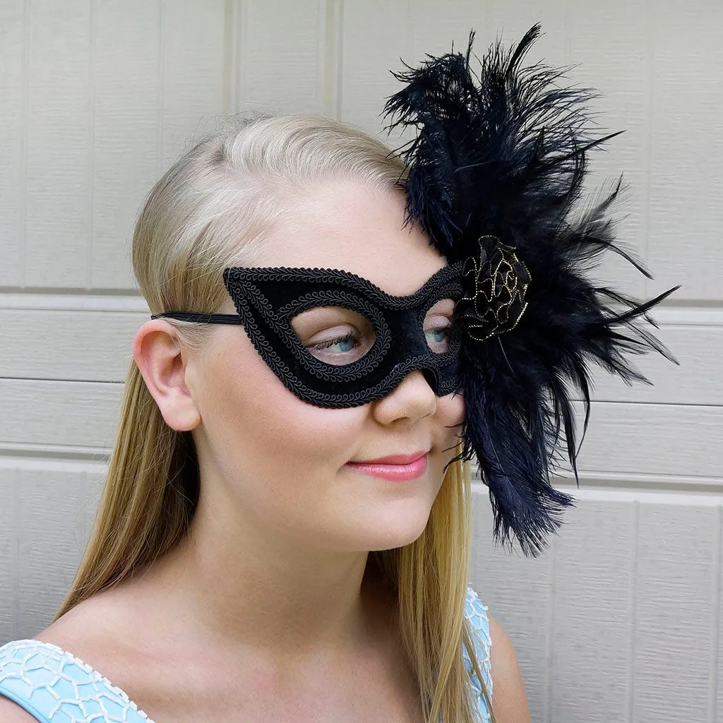 Midnight Velvet Mask w/Ostrich Feathers BL