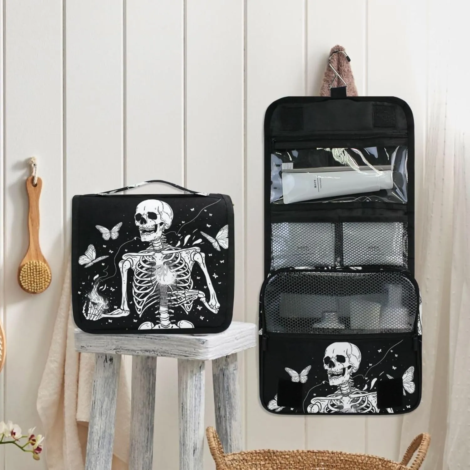 MNSRUU Hanging Toiletry Bag Gothic Skull and Butterflies Travel Makeup bag for Toiletries Portable Travel Toiletry Organizer Cosmetic Bags with Hanging Hook