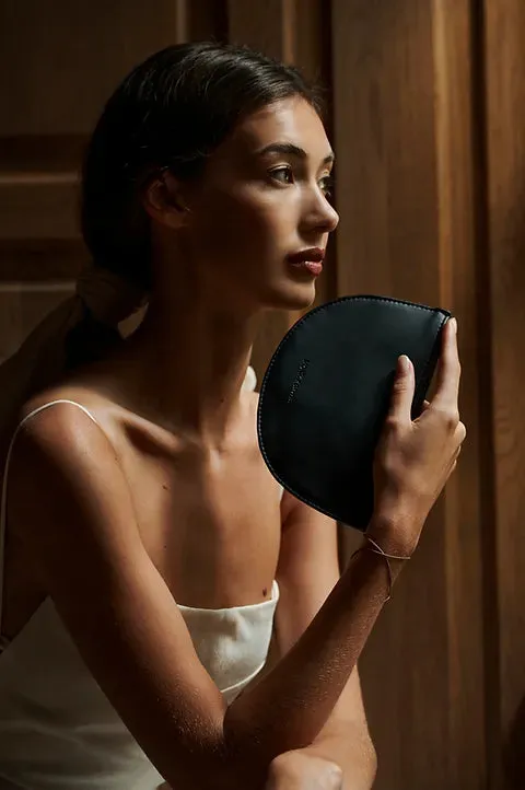 Mondo Moon Wallet