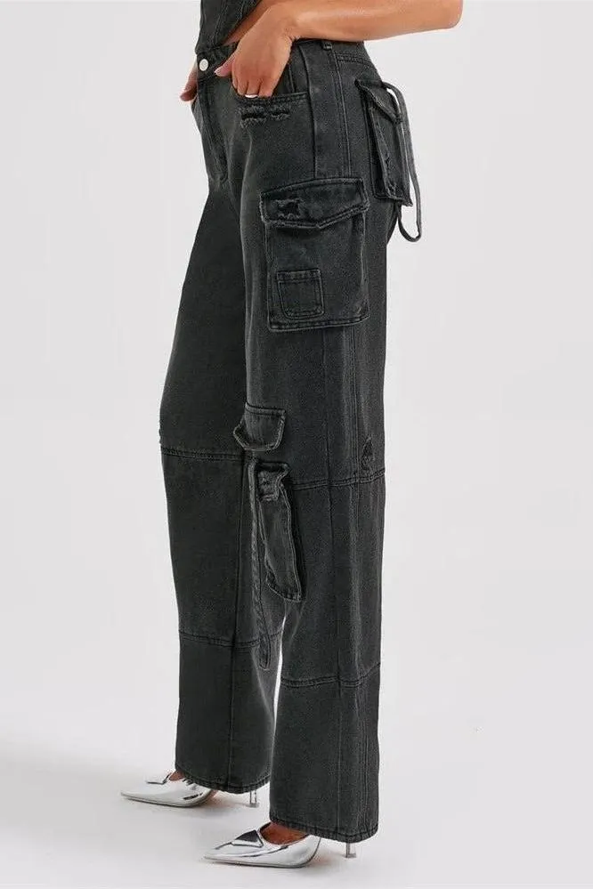 Multi-Pocket Straight Denim Jeans for Everyday Style