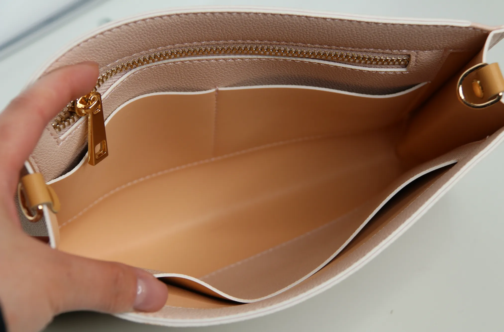 New design Conversion Kit for LV Toiletry Pouch 26 / 19 insert liner organizer conversion kit with zip
