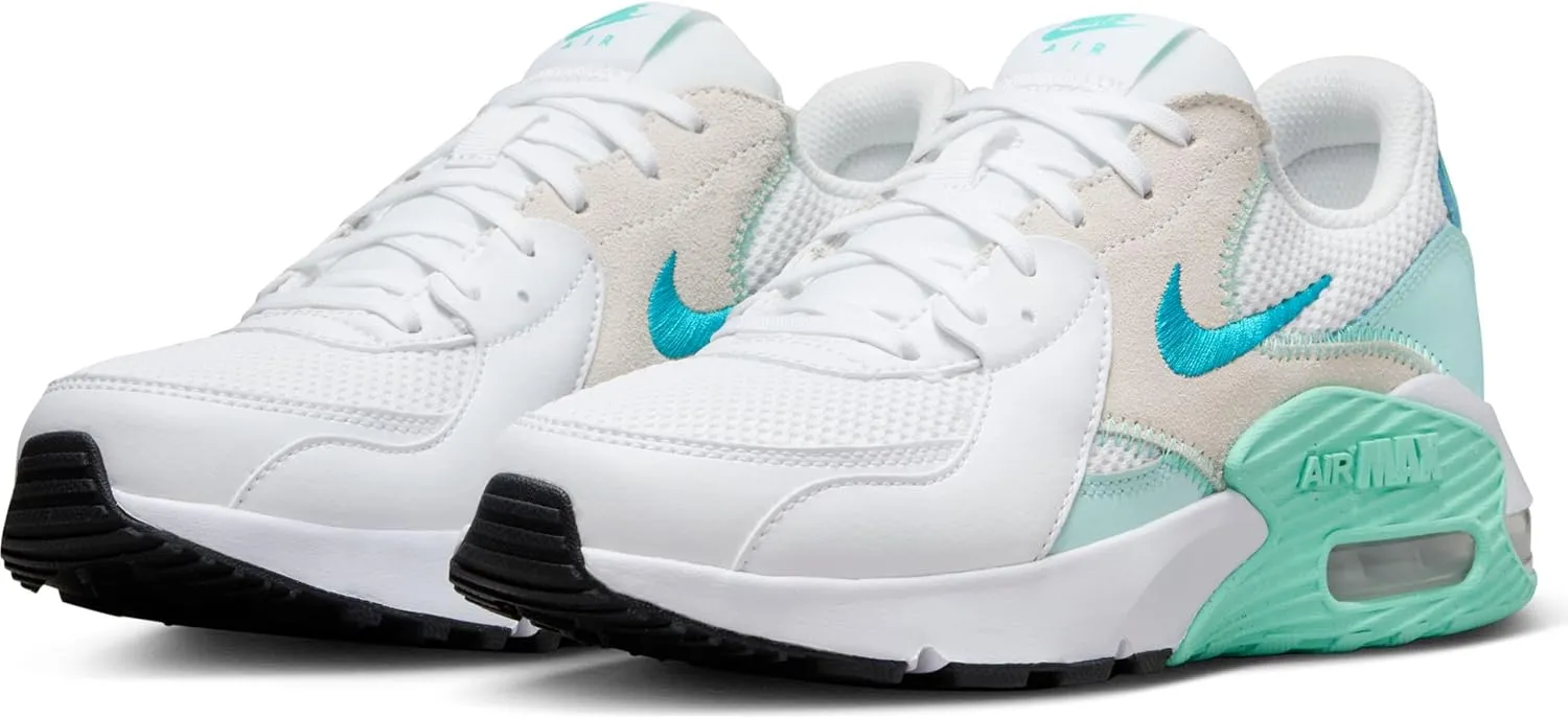 Nike Women's Sports Low Top Shoes