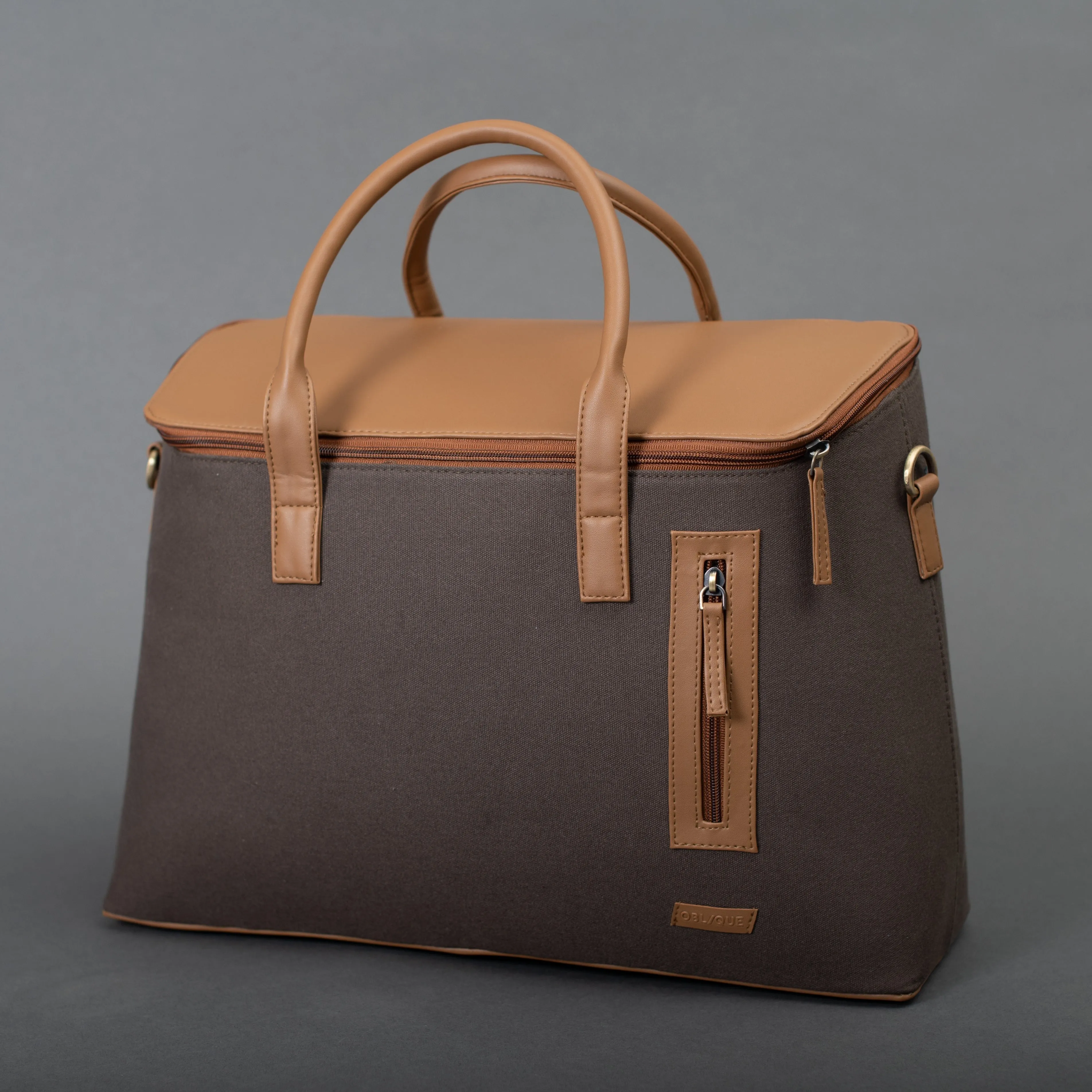 Oblique Flash Dufflebag Charcoal: 1 N
