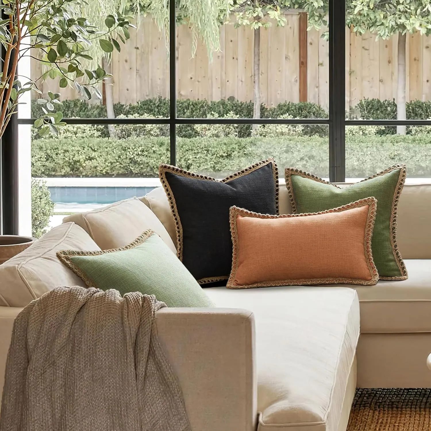 Phantoscope Farmhouse Solid Throw Decorative Pillow Cover Burlap Linen Trimmed Tailored Edges Outdoor Pillow Black 1 Pack 20 x 20 inches, 50 x 50 cm