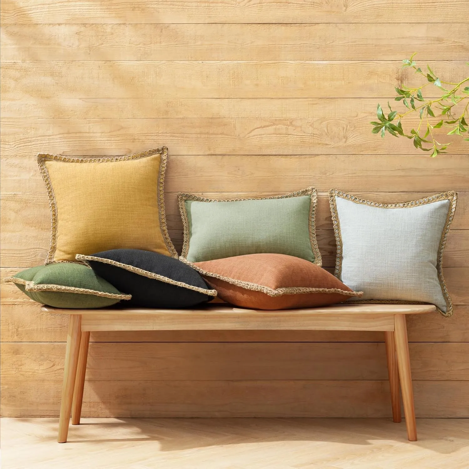 Phantoscope Farmhouse Solid Throw Decorative Pillow Cover Burlap Linen Trimmed Tailored Edges Outdoor Pillow Black 1 Pack 20 x 20 inches, 50 x 50 cm
