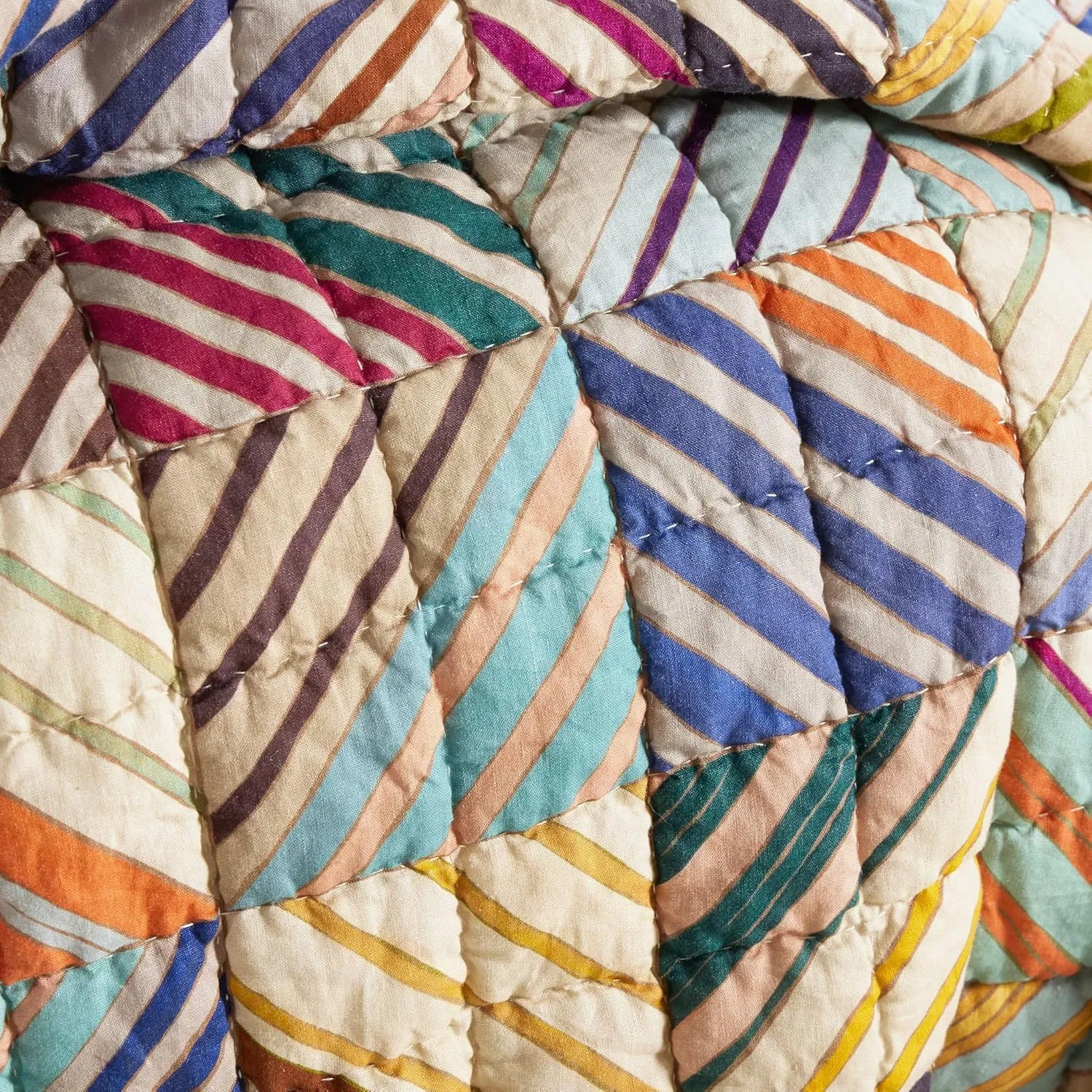 Potter Linen Multi Quilt, Full/Queen Size, Multi Graphic Pattern