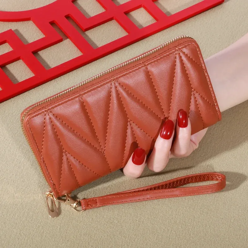 QuiltEase Wristlet – Zip & Go Organizer