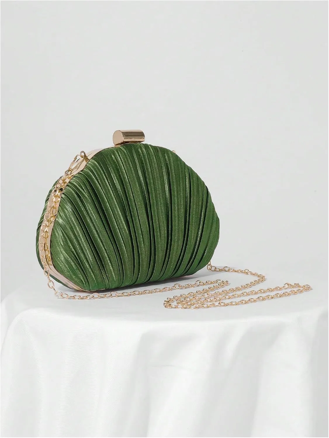 QWINEE Women's Shell Shaped Clutch Purse Ruched Mini Crossbody Bag Elegant Evening Handbag with Chain Strap