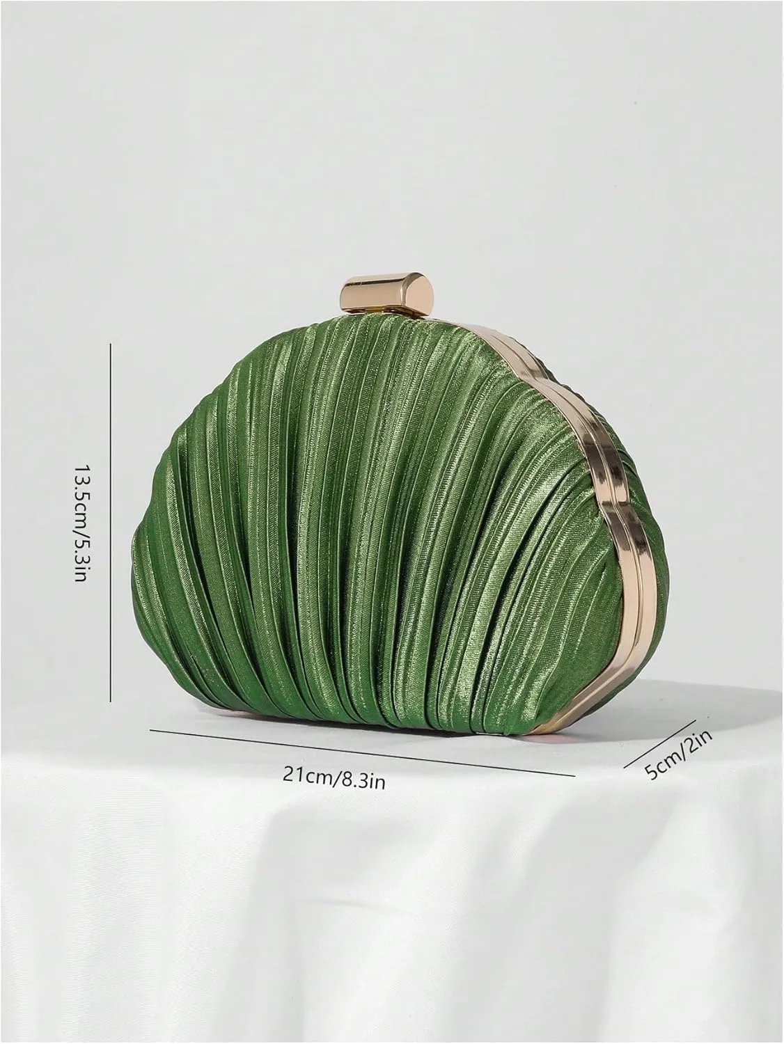QWINEE Women's Shell Shaped Clutch Purse Ruched Mini Crossbody Bag Elegant Evening Handbag with Chain Strap