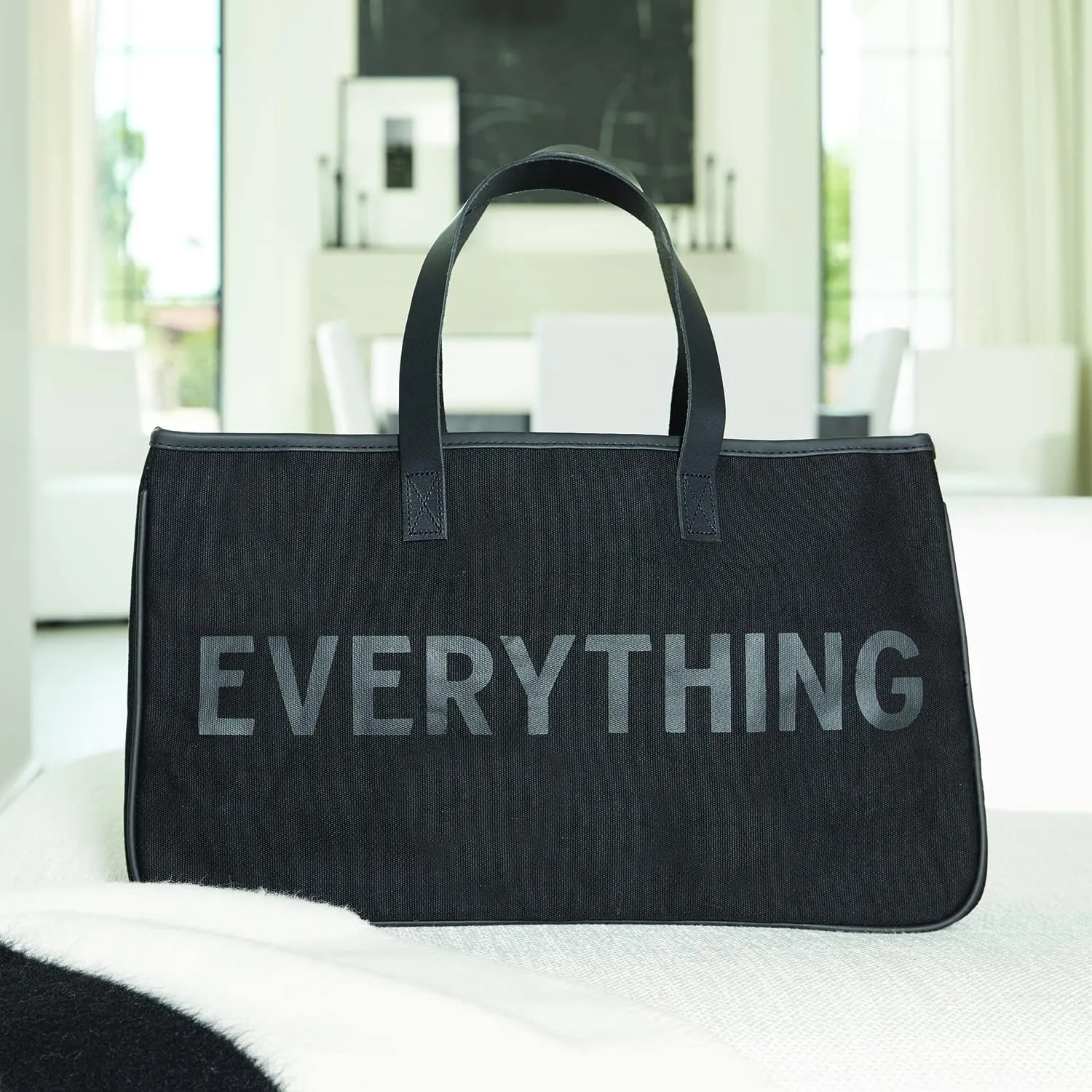Santa Barbara Design Studio Casual Everyday Tote Bag