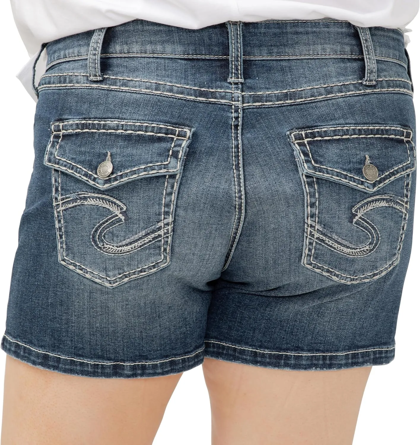 Silver Jeans Co. Women's Plus Size Suki Mid Rise Curvy Fit Short