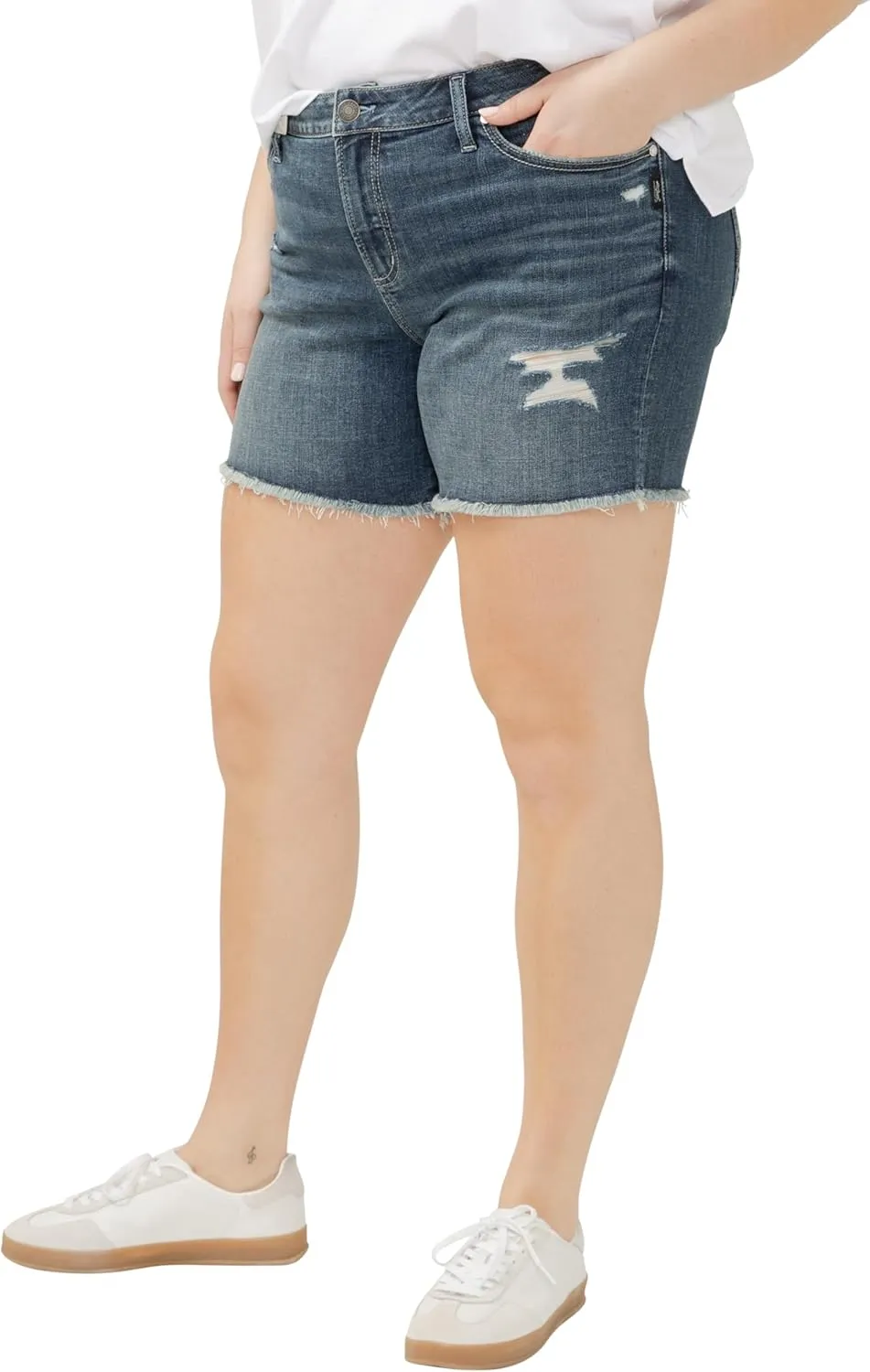 Silver Jeans Co. Women's Plus Size Suki Mid Rise Curvy Fit Short