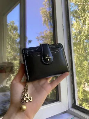 Small Wallet for Women Zip Bifold Vintage Wallet Goth Purse Mini Leather Cash Wallets with Zipper Coin Pocket (Black,Small)