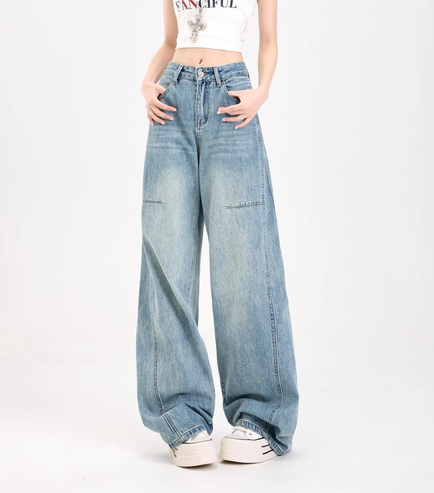 Stylish Straight-leg Wide Leg Jeans with Abrasion-resistant Material