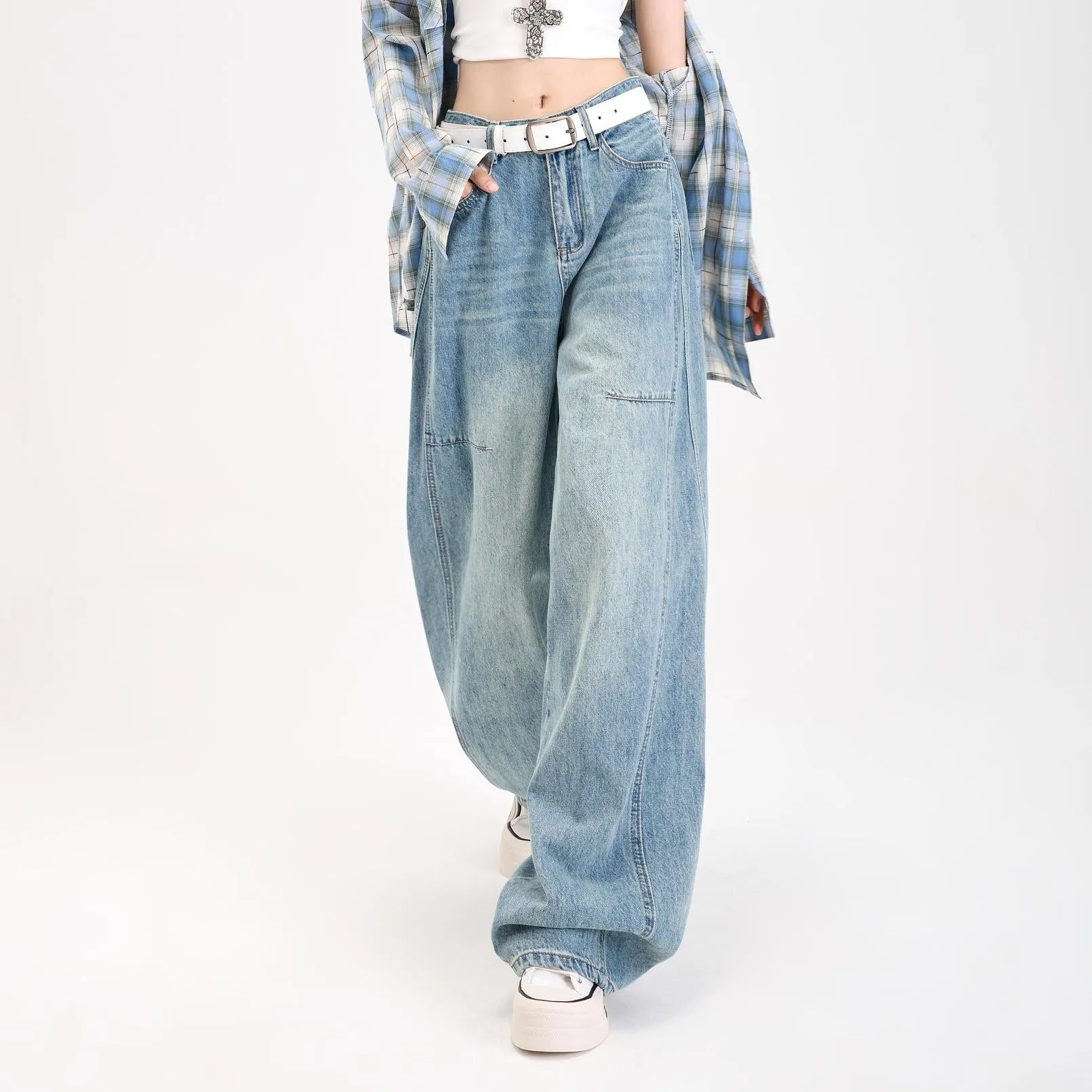 Stylish Straight-leg Wide Leg Jeans with Abrasion-resistant Material