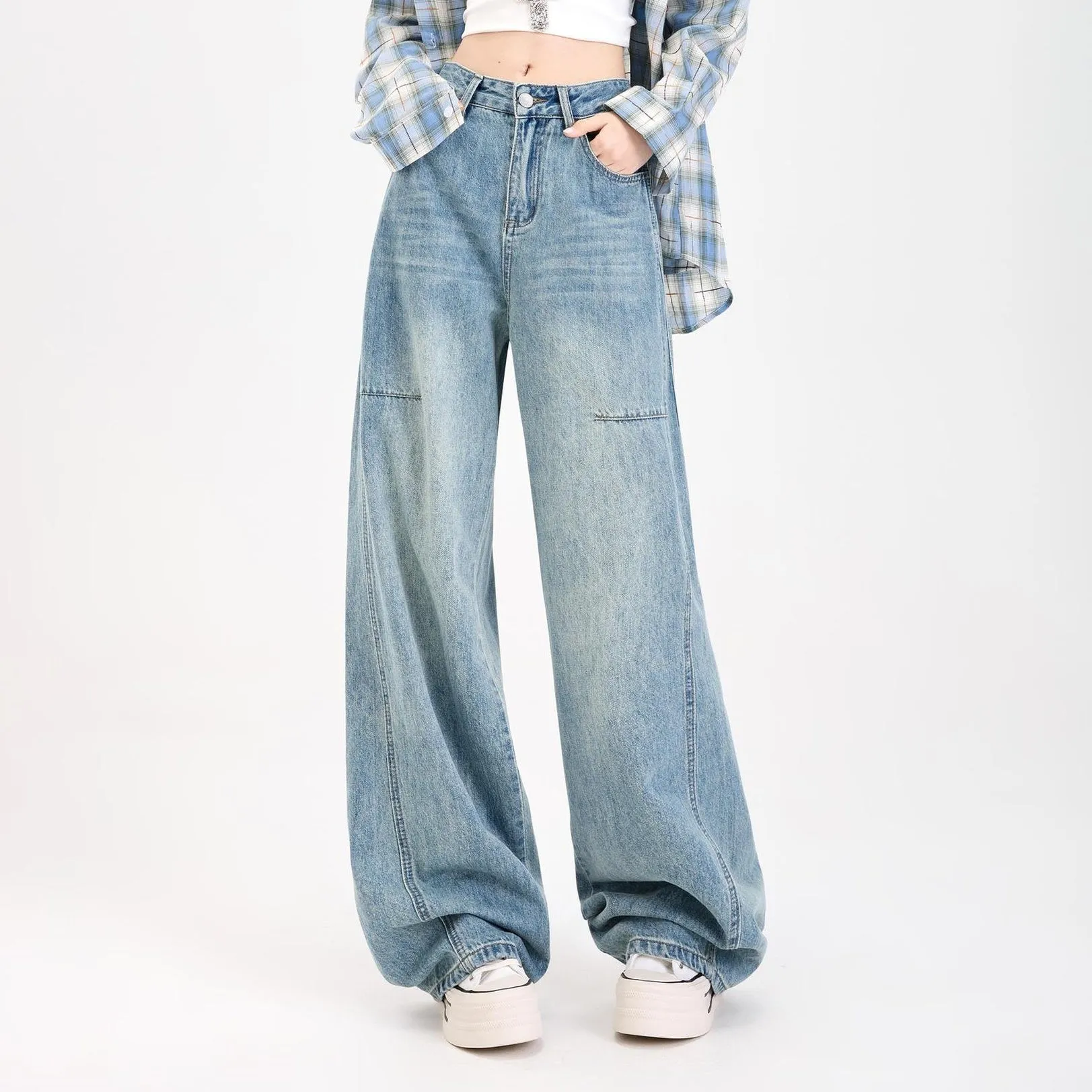 Stylish Straight-leg Wide Leg Jeans with Abrasion-resistant Material