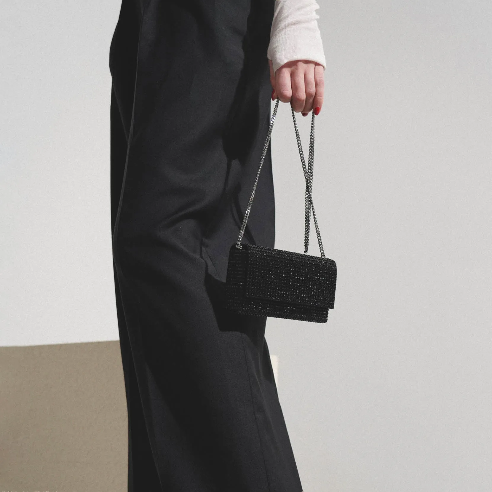 Superamini paloma black crystal clutch