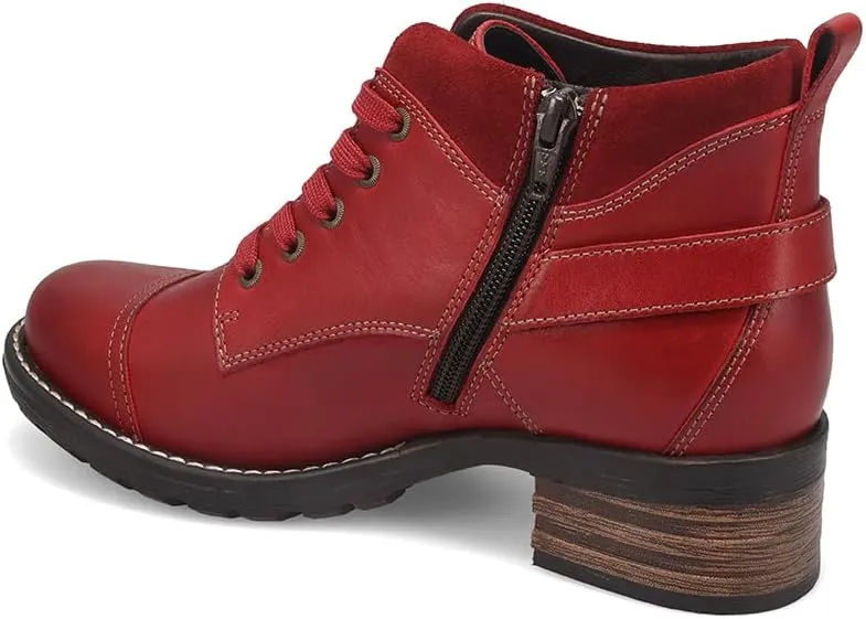 Taos Footwear Women's Mini Crave Boot