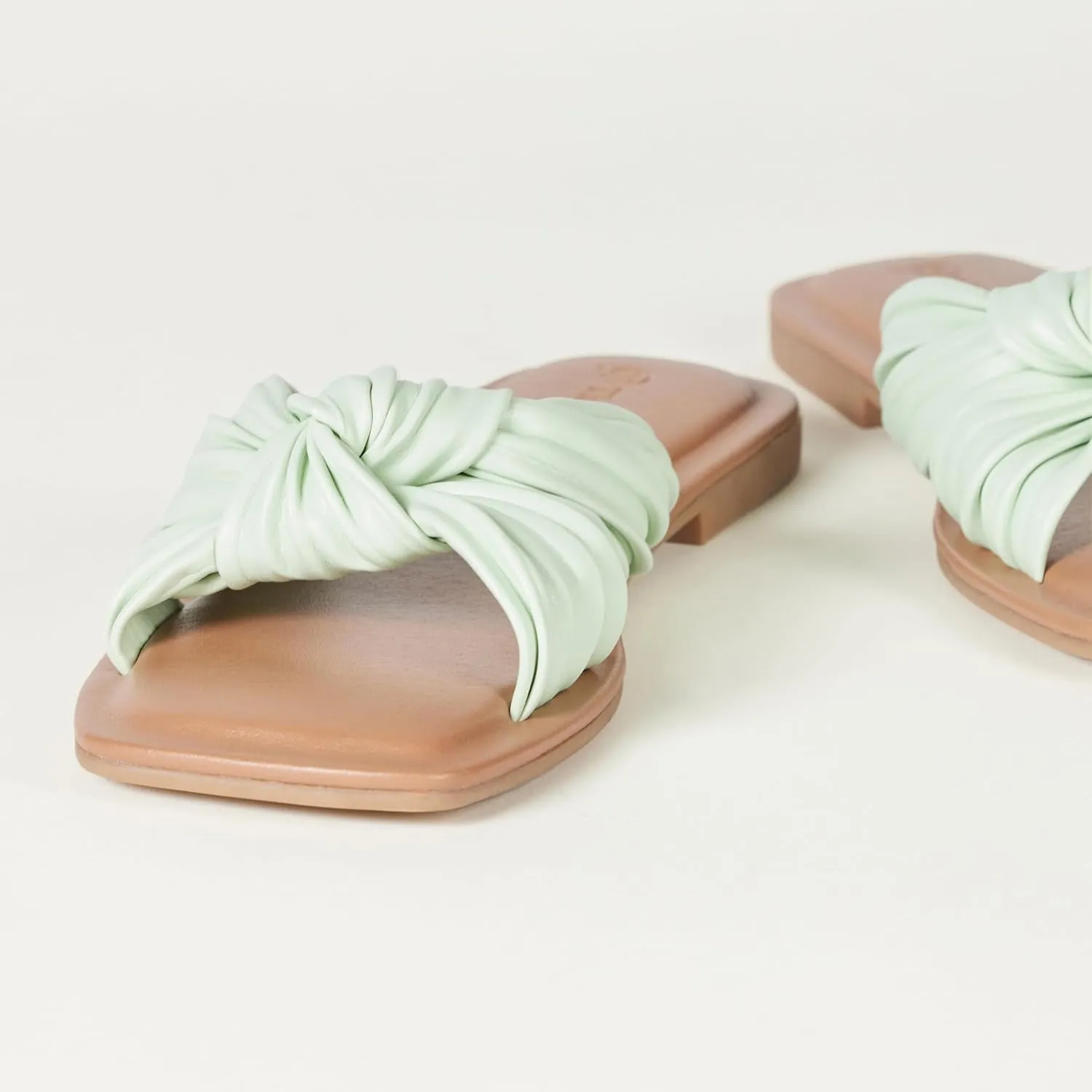 The Drop Women's Ida Bow Flat Sandal