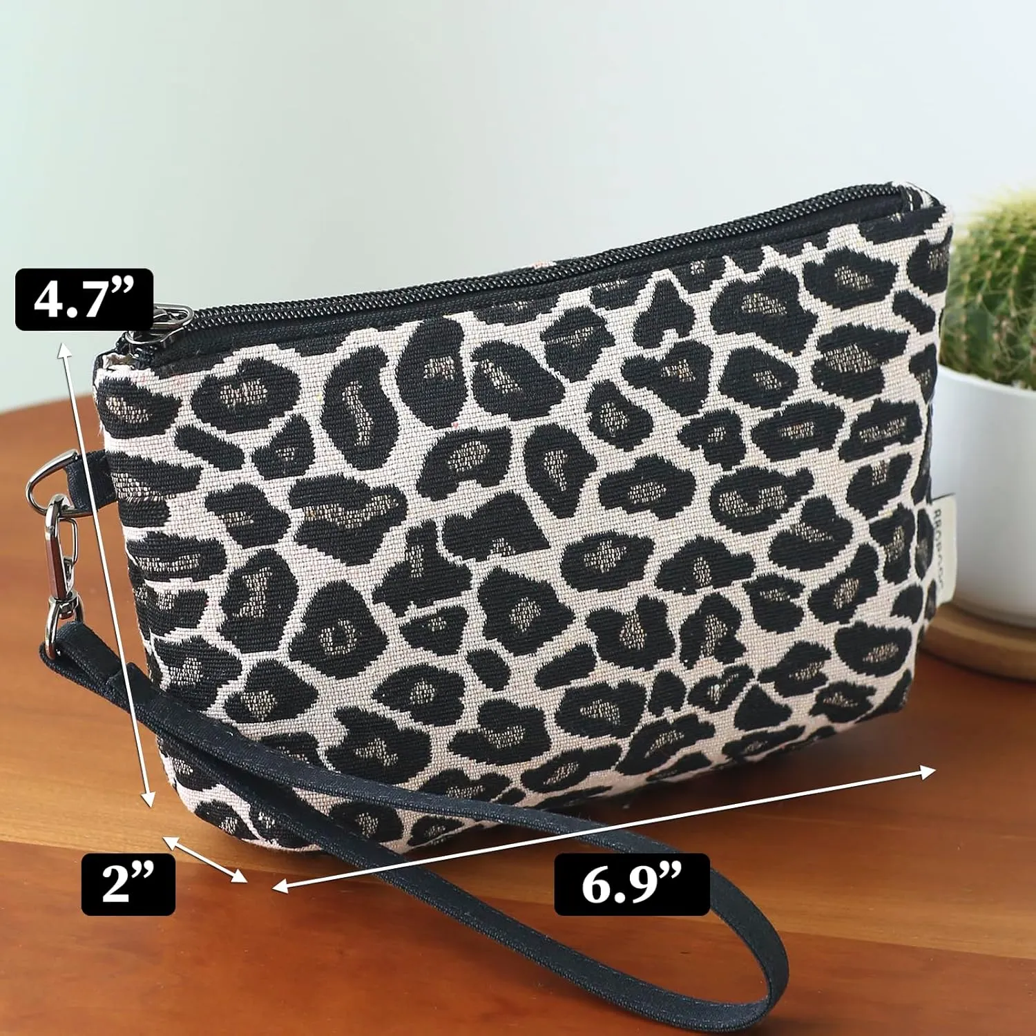 Women Zipper Wristlet Wallet with Coin Pocket