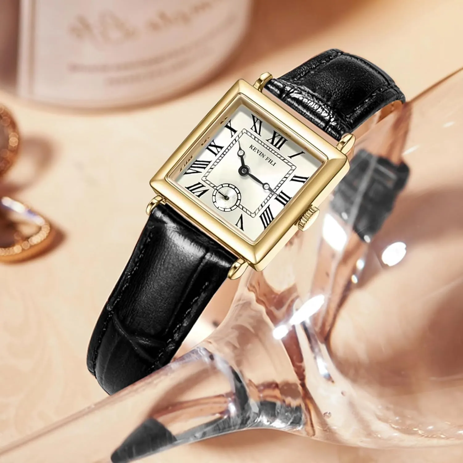 Women's top Layer Cowhide Strap Watch Exquisite and Elegant Women's Watch Classic Retro Square Women's Quartz Watch Gift for her